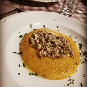 Cosa mangiare a Verona Luccio e polenta